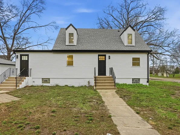 9442 S Octavia Ave, Bridgeview, IL 60455