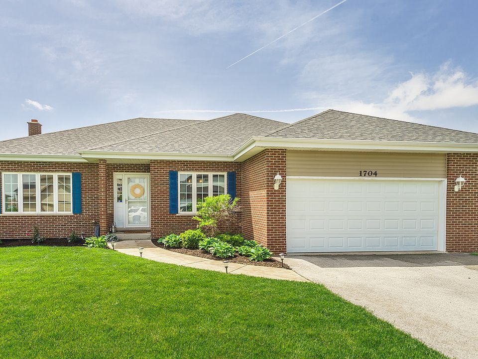 1st image of 1704 Eagle Cir