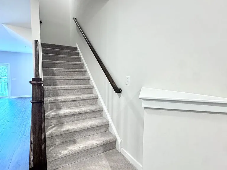 7512 Clayton Ave — Photo 11
