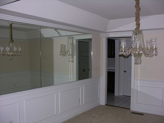 5th image of 4303 Wallerton Ct