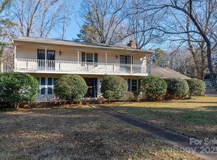 7100 Leesburg Rd, Charlotte, NC 28215