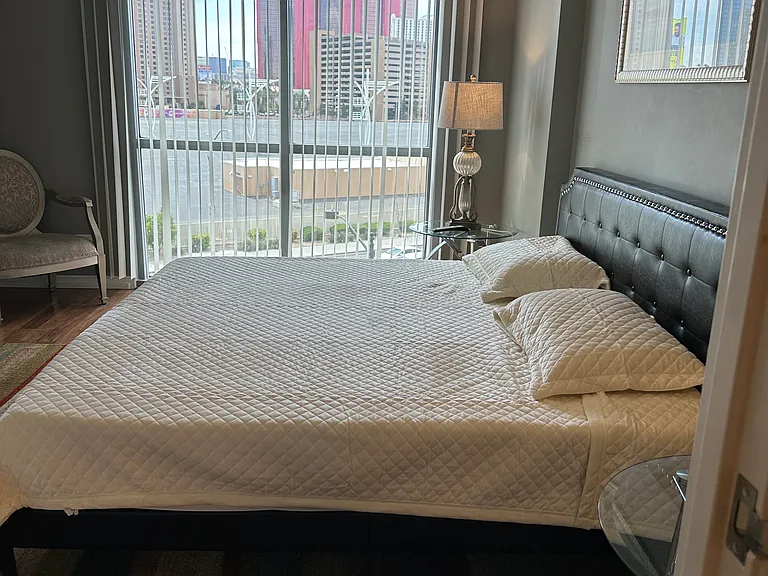 200 W Sahara Ave #403 — Photo 9