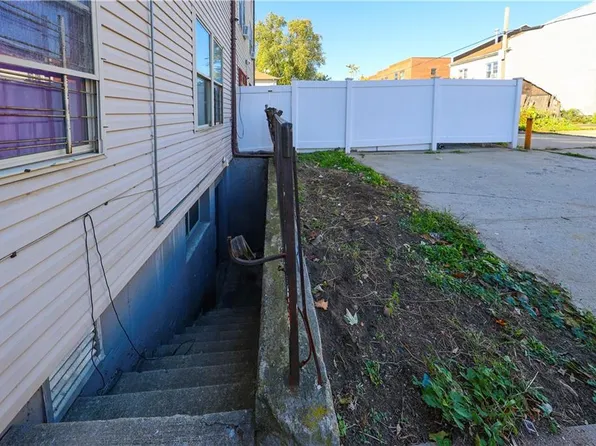 517 Milford Street image 29 of 32