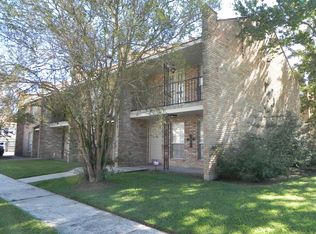 2817 Toulon Dr, Baton Rouge, LA 70816