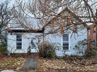 413 E Center St, Blanchester, OH 45107