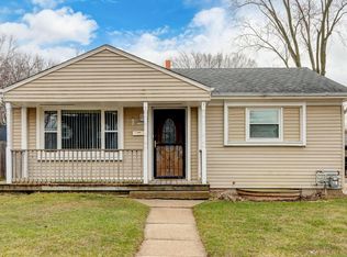 5709 W Custer Ave, Milwaukee, WI 53218