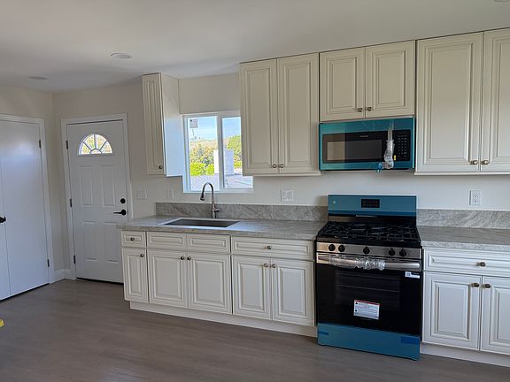 3rd image of 4003 Bermuda Ct #A