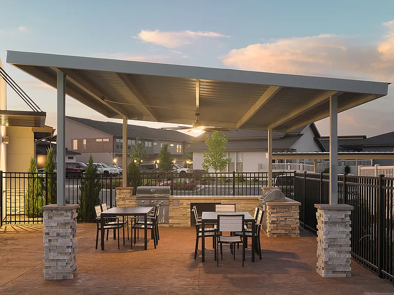 Outdoor Kitchen