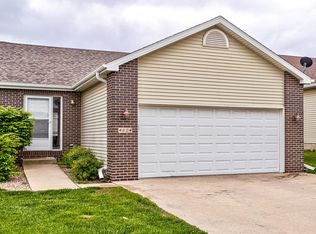 4624 Twain St, Ames, IA 50014