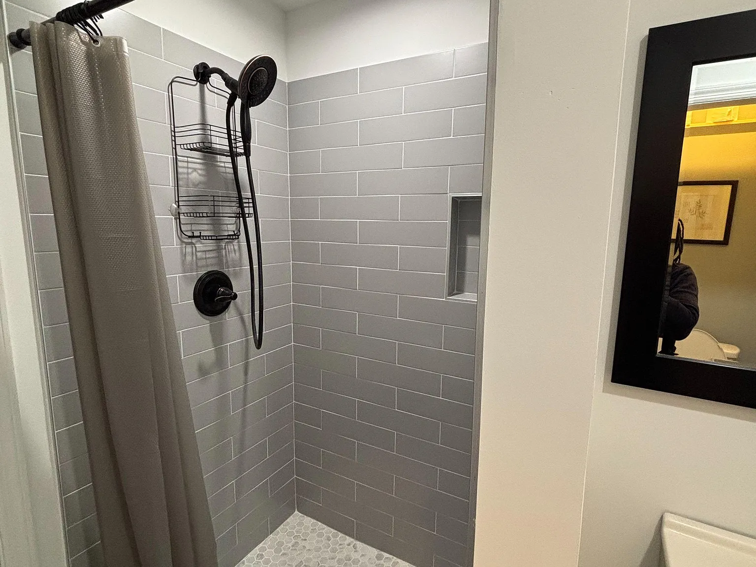 4 bed, 4.0 bath, 2880 sqft, $866 — Photo 4