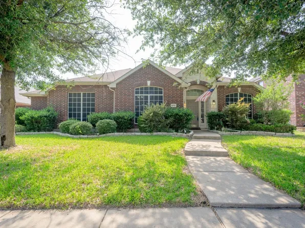 6701 Marquett Dr, Rowlett, TX 75089