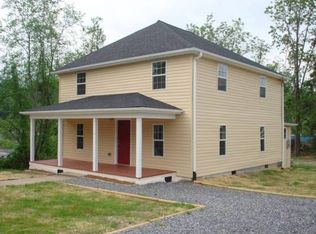 985 W Chapel Rd, Asheville, NC 28803