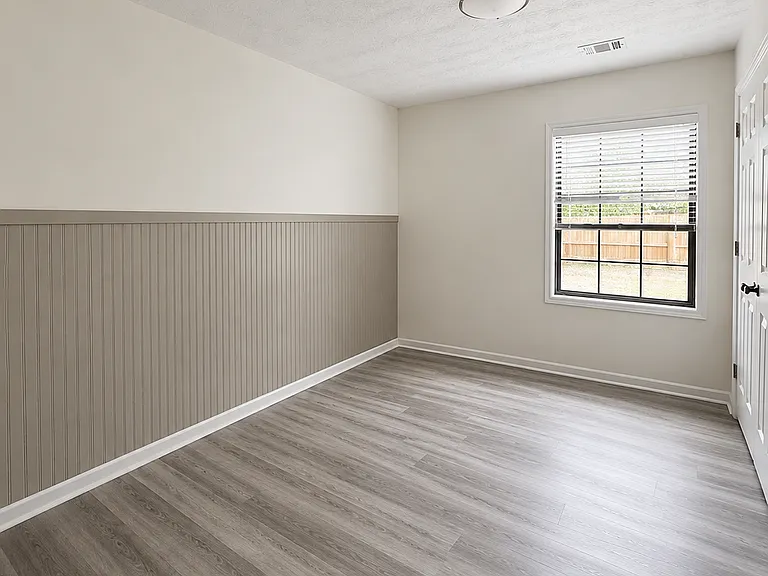 4794 Wyndam Dr — Photo 7