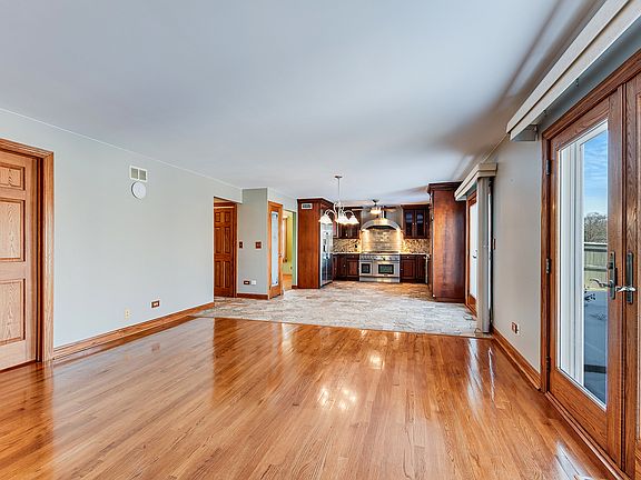 5th image of 8732 W Surrey Park