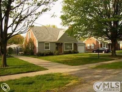 18430 Westhampton Ave, Southfield, MI, 48075