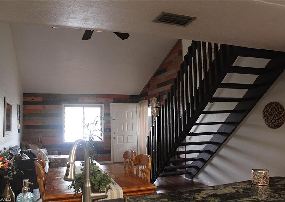 1st image of 8989 Somerset Blvd
