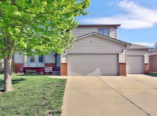 2033 S Parkridge St, Wichita, KS 67209