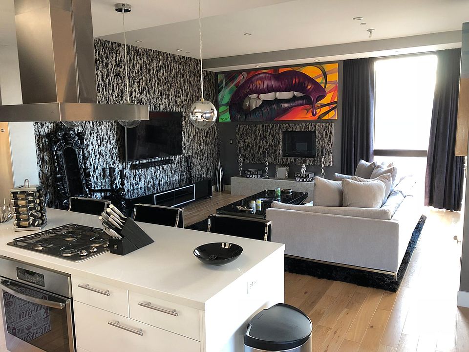 1st image of 11376 Aqua Vista St