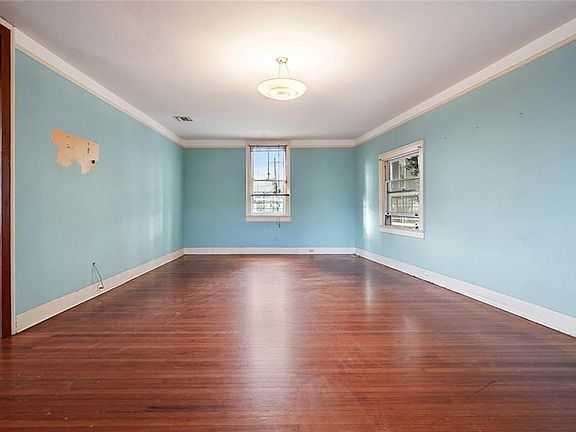 5th image of 2426 Bradish Pl