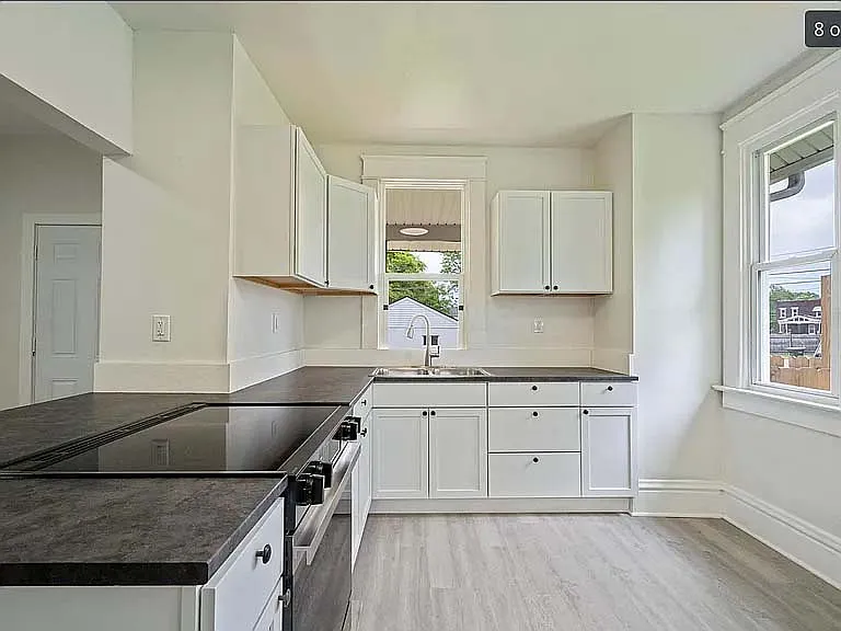 2 bed, 1200 sqft, $1,600 — Photo 3