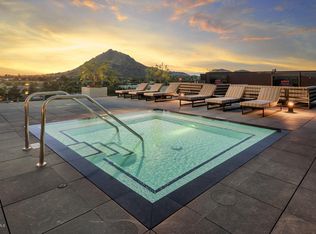 6815 E Camelback Rd, Scottsdale, AZ 85251