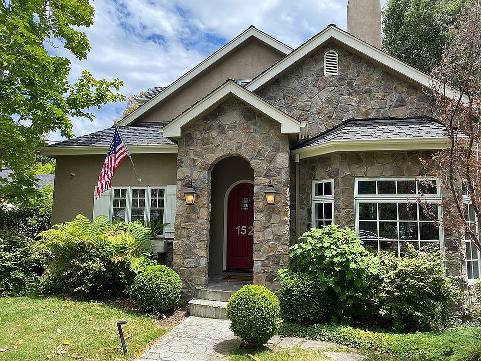 1st image of 152 Melville Ave