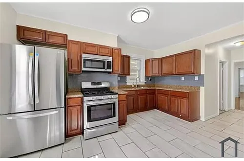 58 S 13th St #1 Photo 1