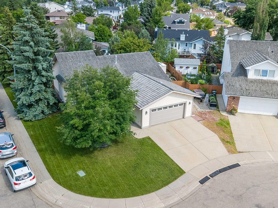 1st image of 25 Nottingham Cres