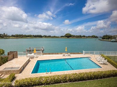 9300 W Bay Harbor Dr APT 2A, Bay Harbor Islands, FL, 33154