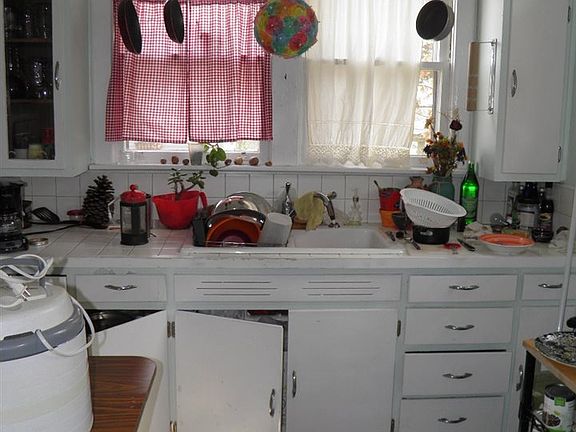 5th image of 318 S Euclid Ave #1