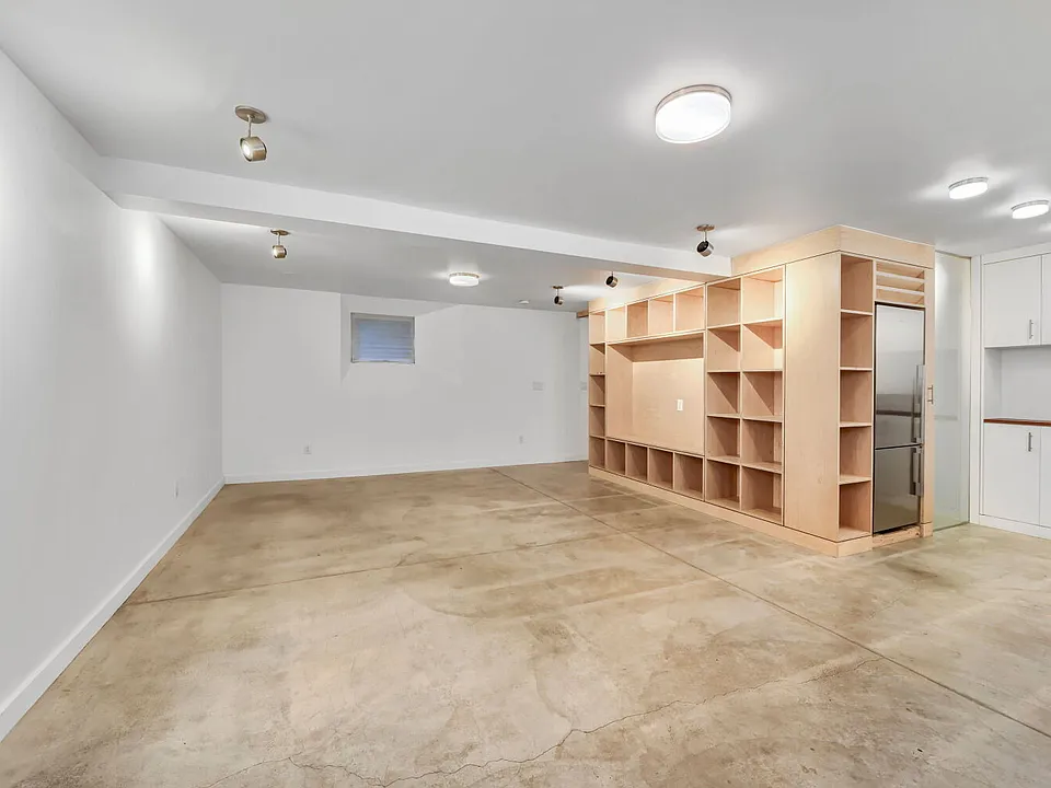513-515 NW 18th Ave #515