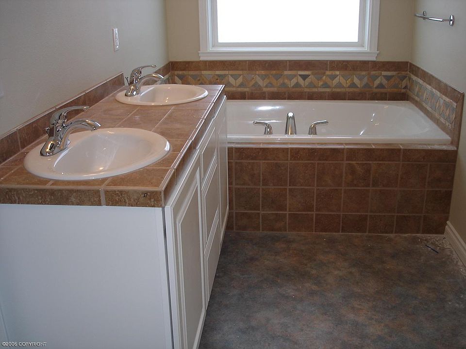 2nd image of 9290 E Silver Creek Cir