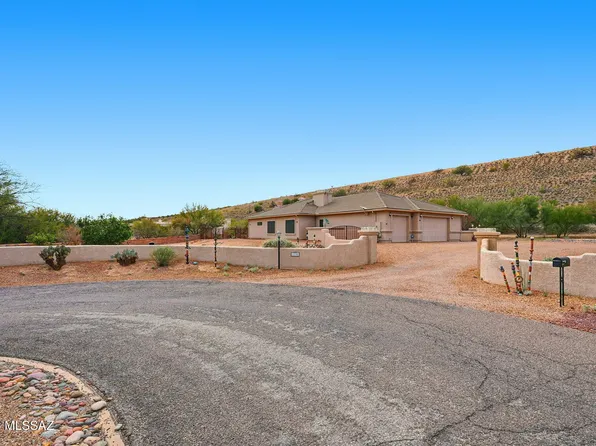 1731 W Placita De La Escalera, Sahuarita, AZ 85629