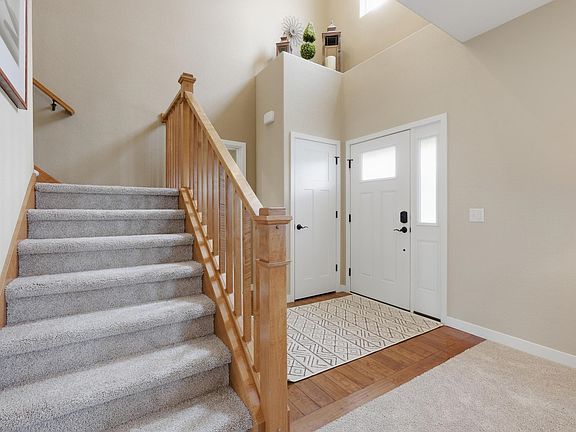 2nd image of 2832 No Oaks Rdg