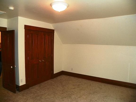 5th image of 14055 Pike St