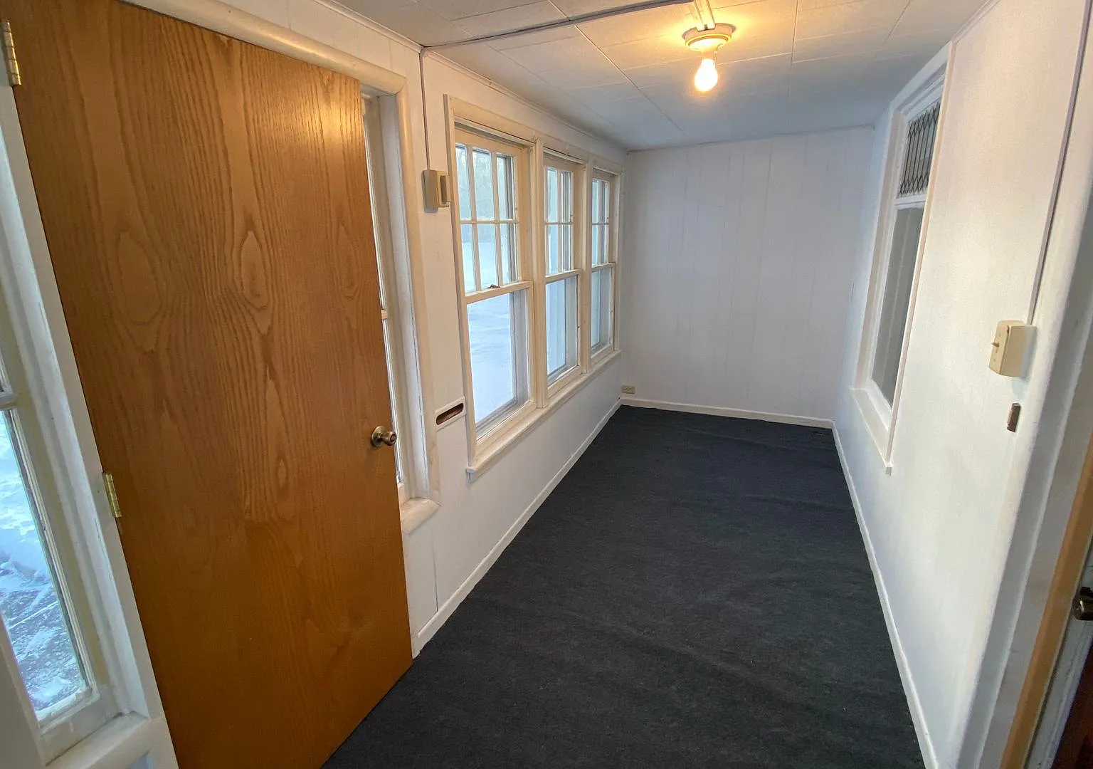 3 Bed/2 Bath Single Family House for Rent — Photo 3