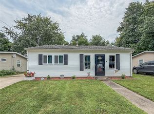 125 Woodlawn Ave, Mattoon, IL 61938