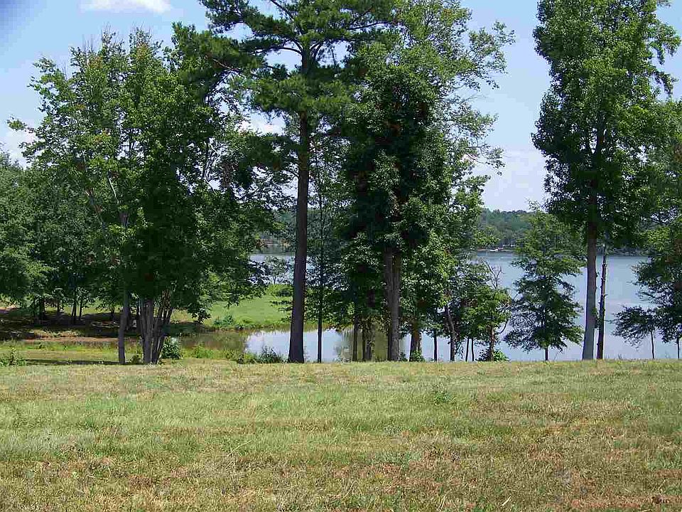 1st image of 521 Coolwater Dr