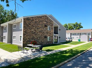 Riverwood Apartments, Cannon Falls, MN 55009