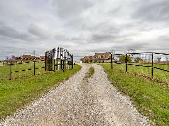 5th image of 114 Aledo Ridge Rd