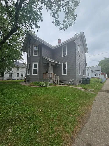 604 Fillmore St Photo 1