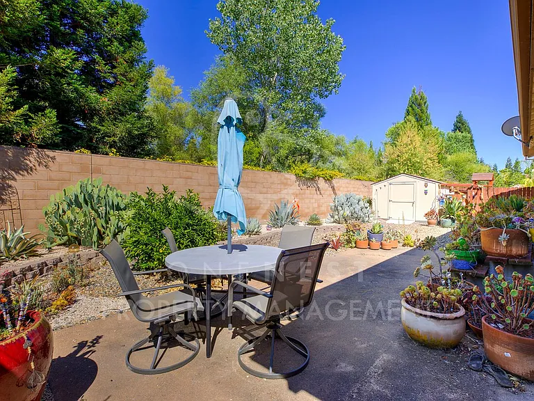 1424 Alder Creek Ct — Photo 30