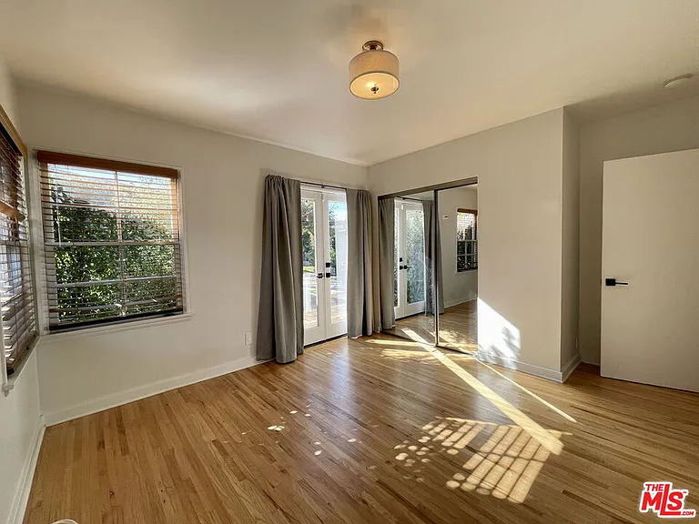 8011 Stewart Ave — Photo 21