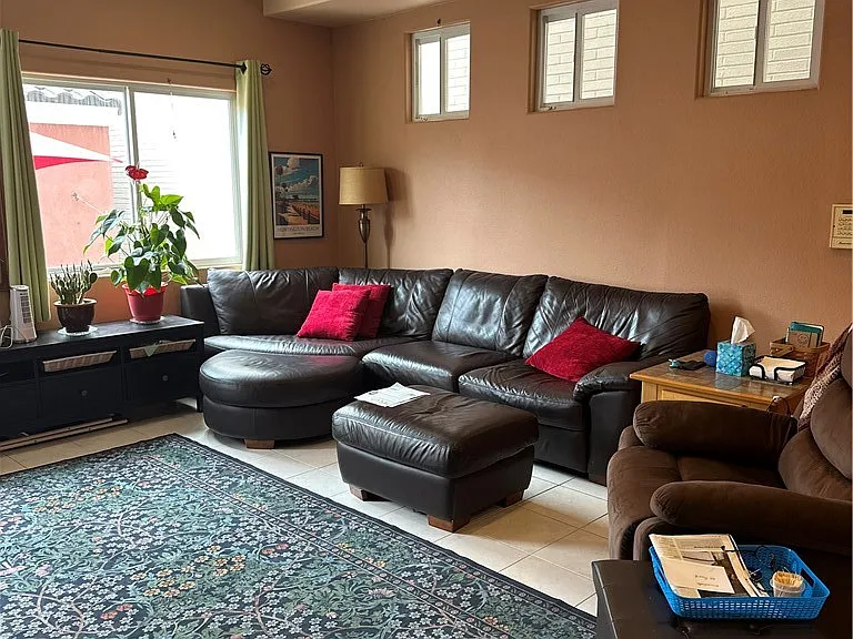 610 Main St — Photo 12