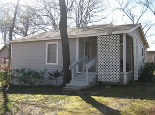 620 Ridgewood Dr, Tool, TX 75143