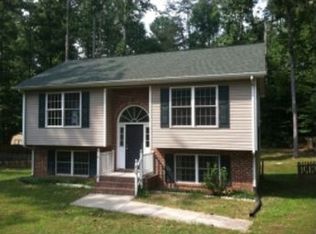 904 Jones Dr, Ruther Glen, VA 22546