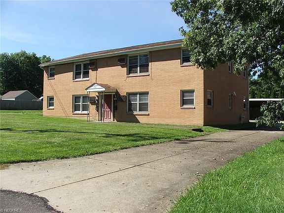 2nd image of 370 Caroline Ave