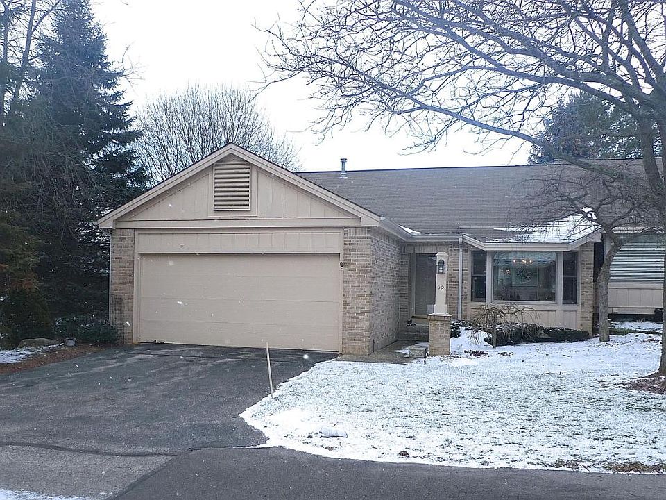 1st image of 52 Skyline Cir NW