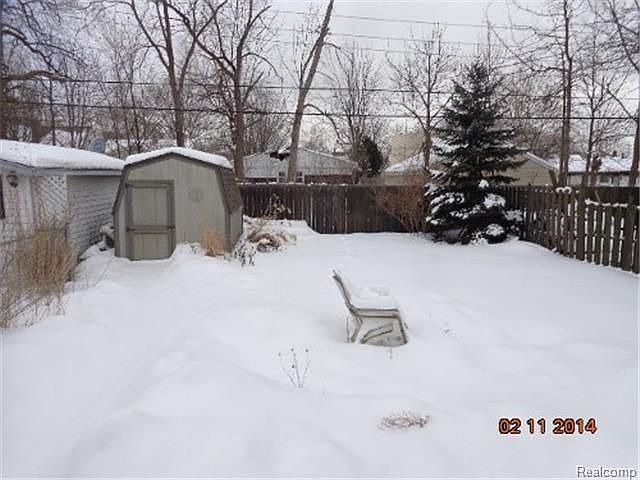 2nd image of 6362 Vaughan St