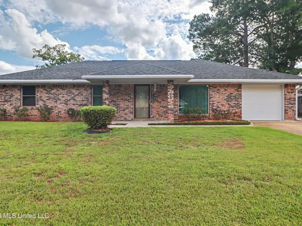 6604 Amherst Dr, Ocean Springs, MS 39564